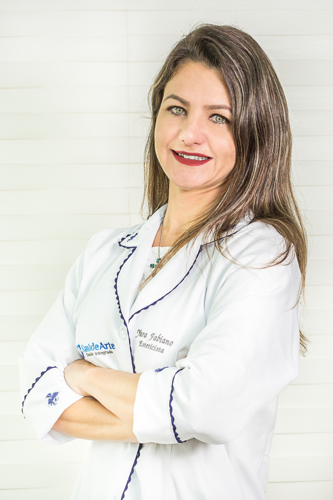 Dra Yara Fabiano - SaudeArte Odontologia